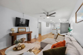Nights of lights special, walking distance to down town, pet friendly gem